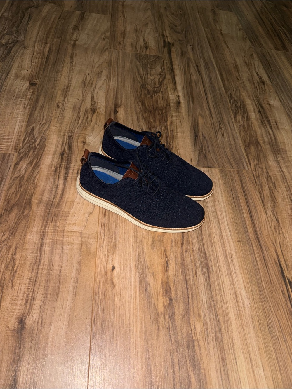 Cole Haan Navy Knit Oxfords with Chestnut Trim Size 8